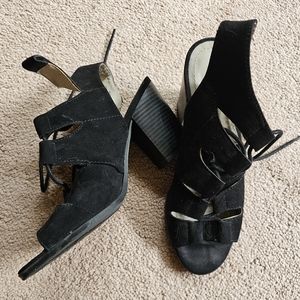 Heel sandal